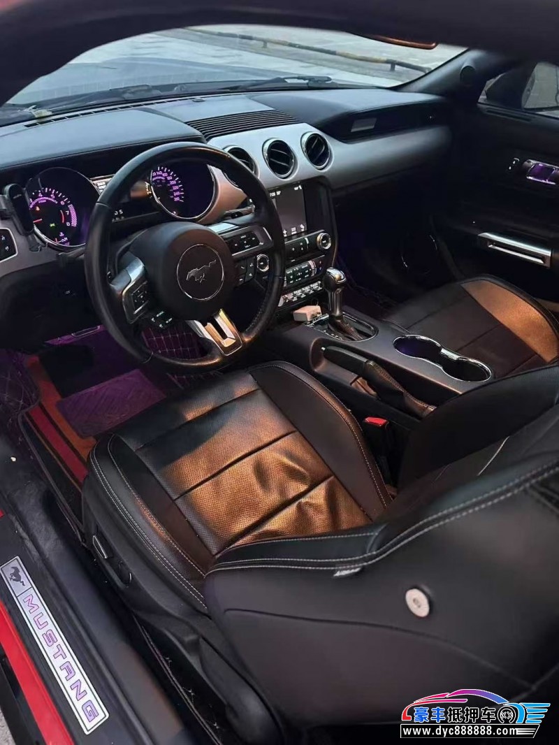 17年福特野马轿车抵押车出售