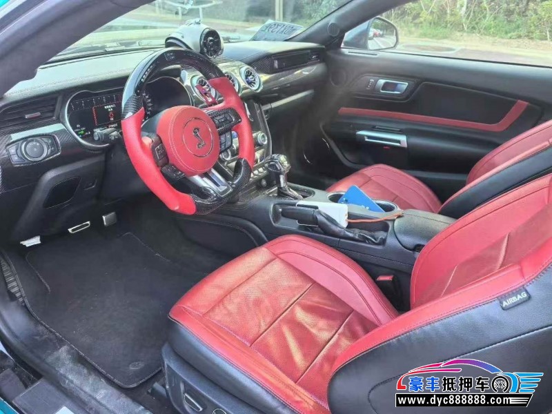 18年福特野马轿车抵押车出售