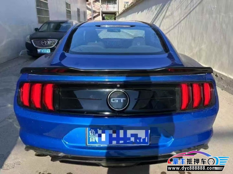 19年福特野马轿车抵押车出售