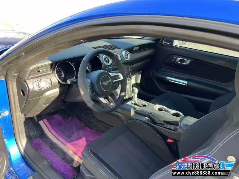 19年福特野马轿车抵押车出售