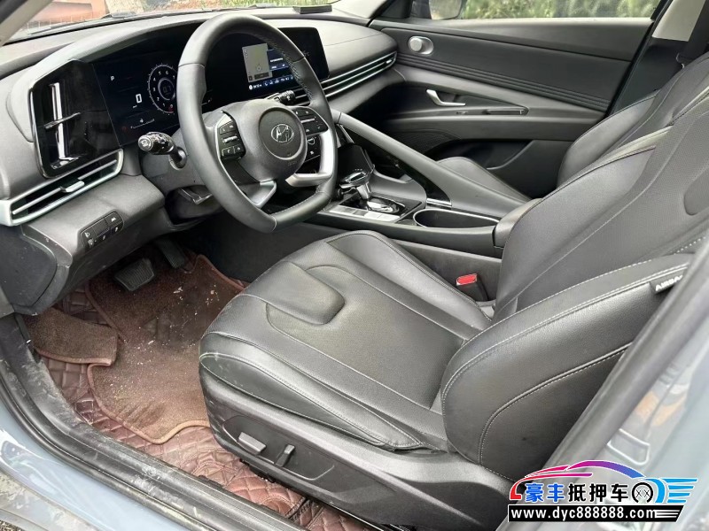 22年现代伊兰特轿车抵押车出售