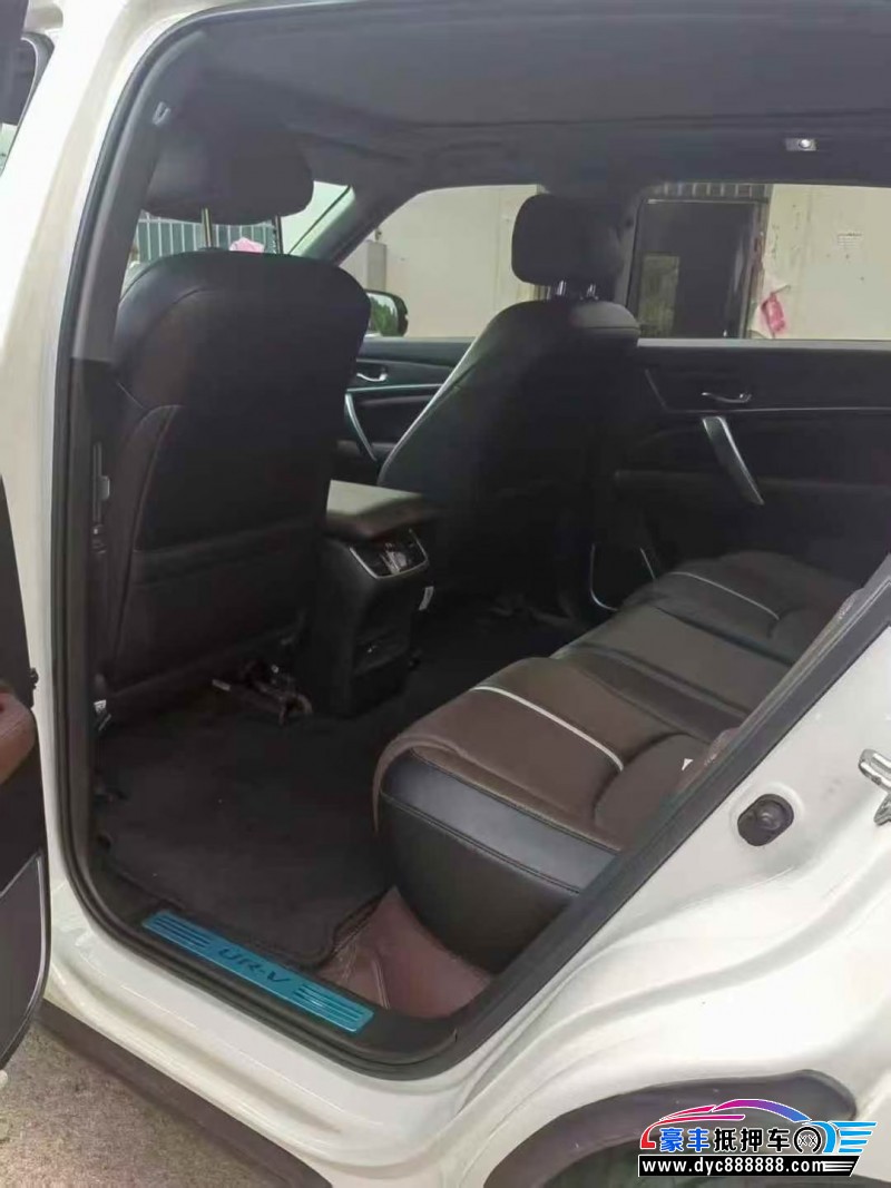 24年本田UR-V轿车抵押车出售