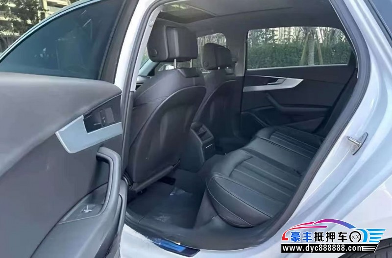 23年奥迪A4轿车抵押车出售