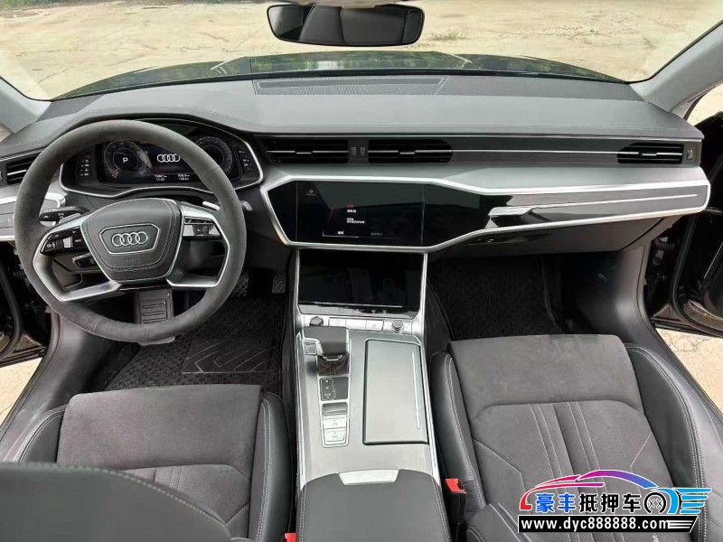 24年奥迪A7轿车抵押车出售