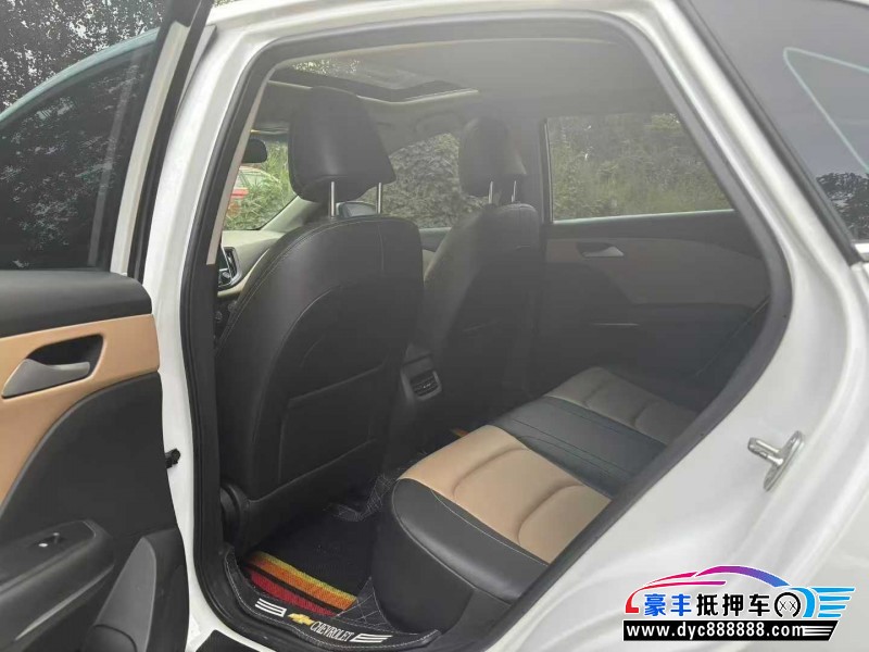 22年雪佛兰科鲁泽轿车抵押车出售