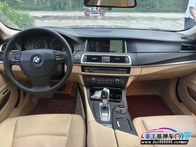 12年宝马5系轿车抵押车出售
