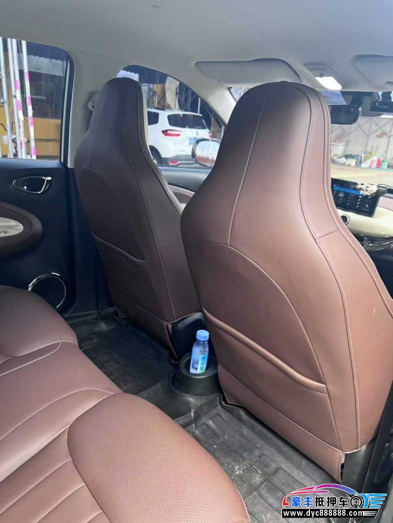 23年五菱缤果轿车抵押车出售