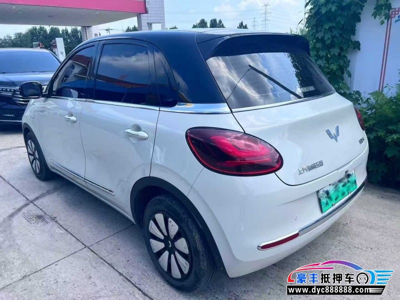 23年五菱缤果轿车抵押车出售