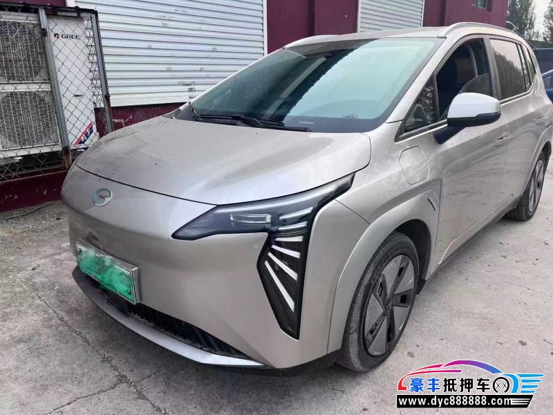 23年埃安Y70轿车抵押车出售