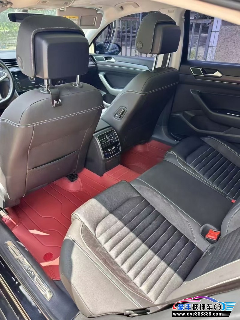 21年大众迈腾轿车抵押车出售