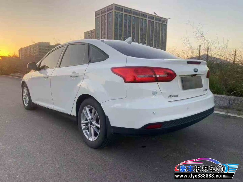 18年福特福克斯轿车抵押车出售