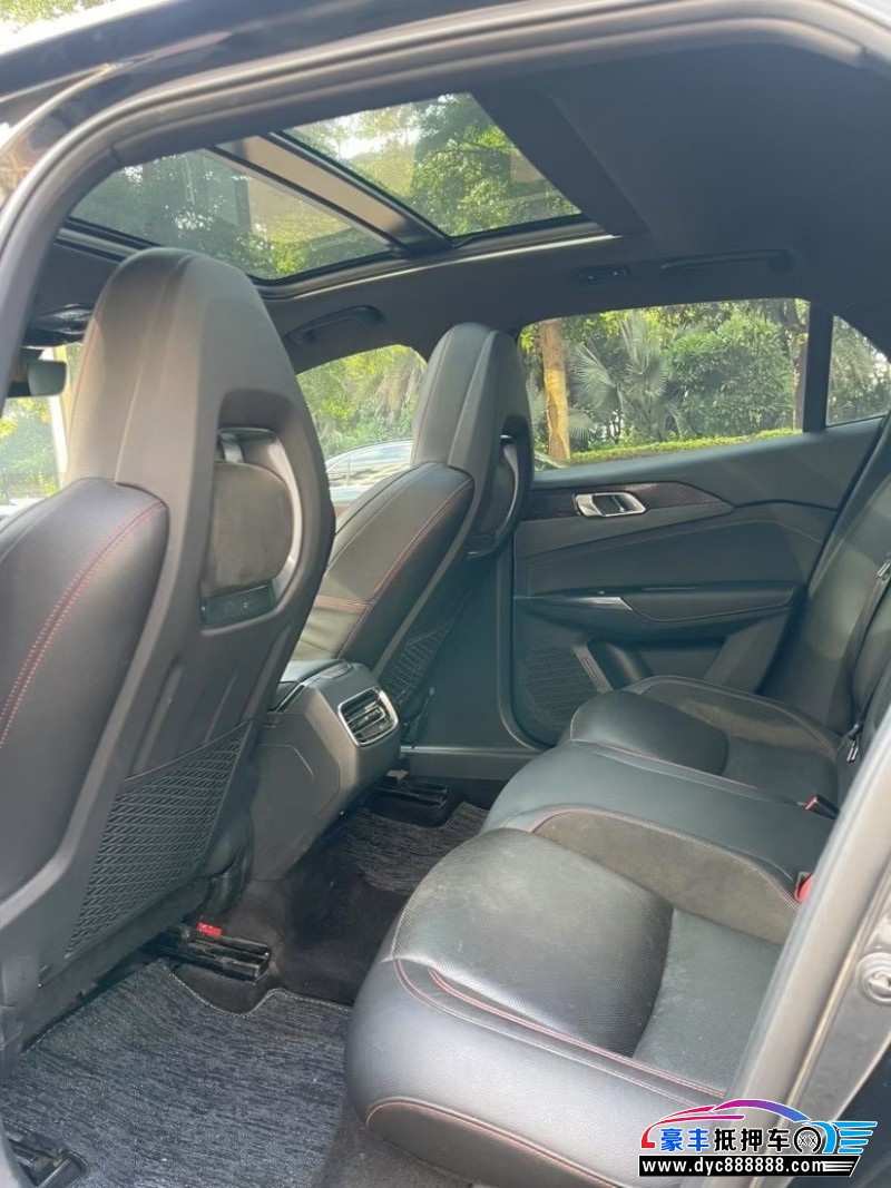 19年领克03轿车抵押车出售