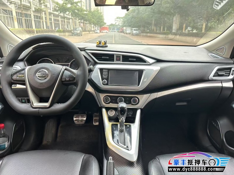 16年日产蓝鸟轿车抵押车出售