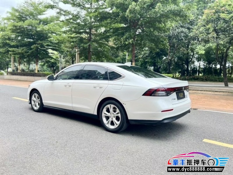 24年本田雅阁轿车抵押车出售