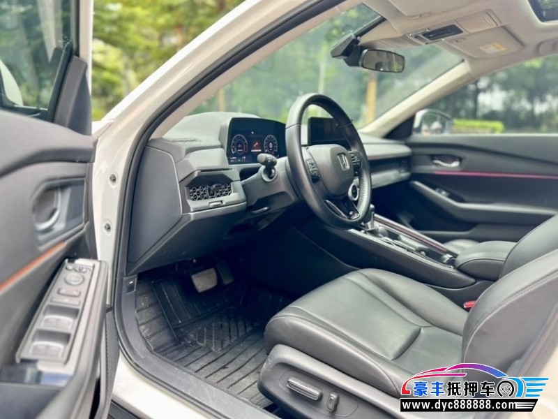 24年本田雅阁轿车抵押车出售