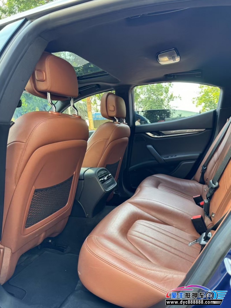 21年玛莎拉蒂Ghibli轿车抵押车出售