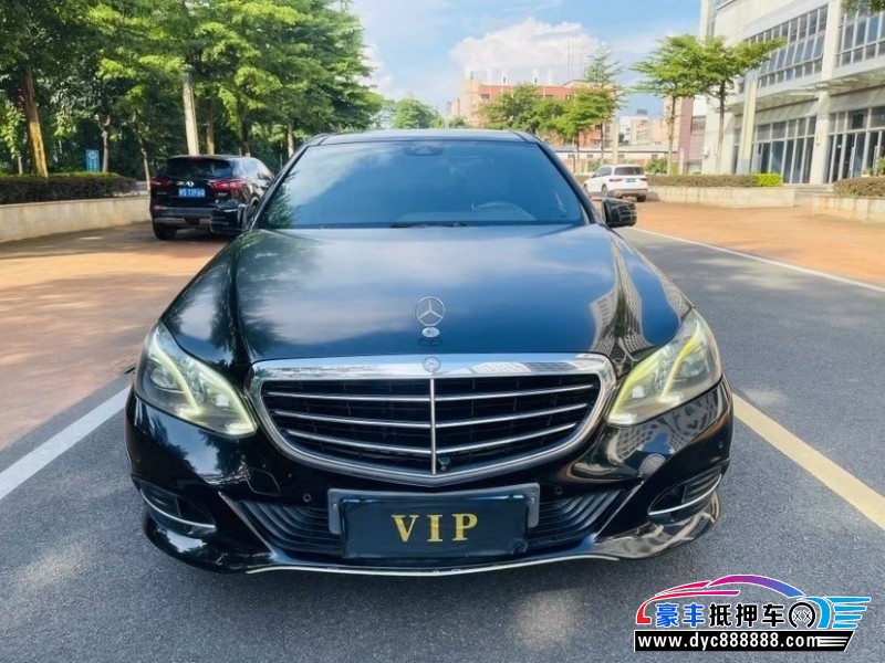 14年奔驰E轿车抵押车出售