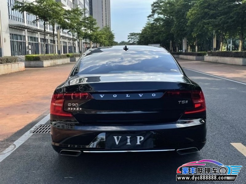 20年沃尔沃S90轿车抵押车出售