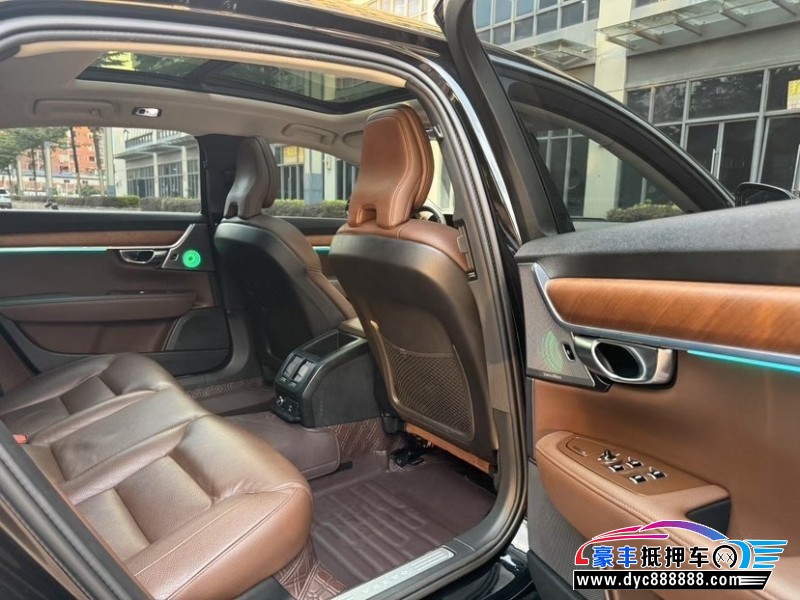 20年沃尔沃S90轿车抵押车出售