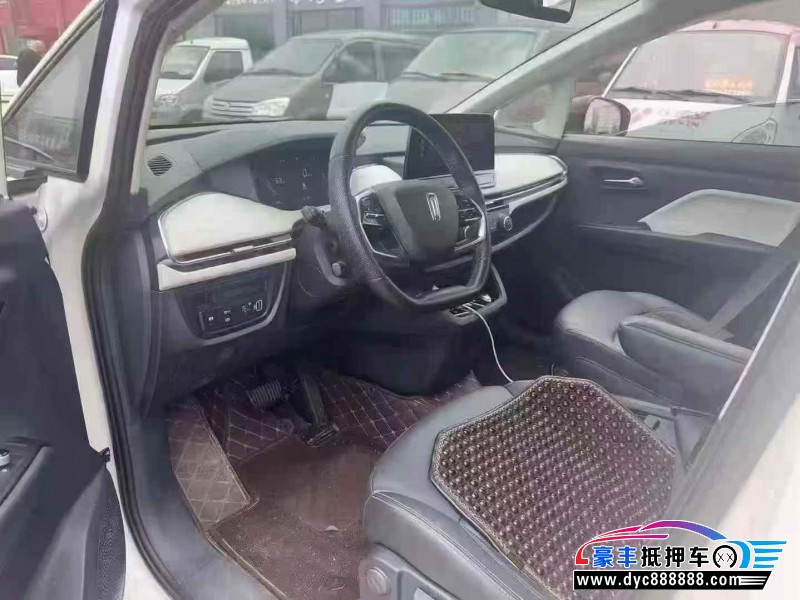 24年奔腾奔腾NAT轿车抵押车出售