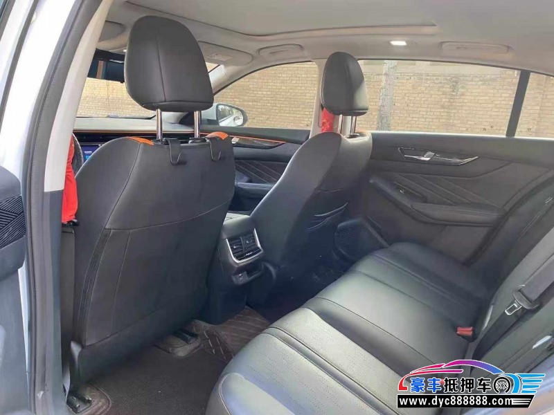 23年东风风神奕炫轿车抵押车出售