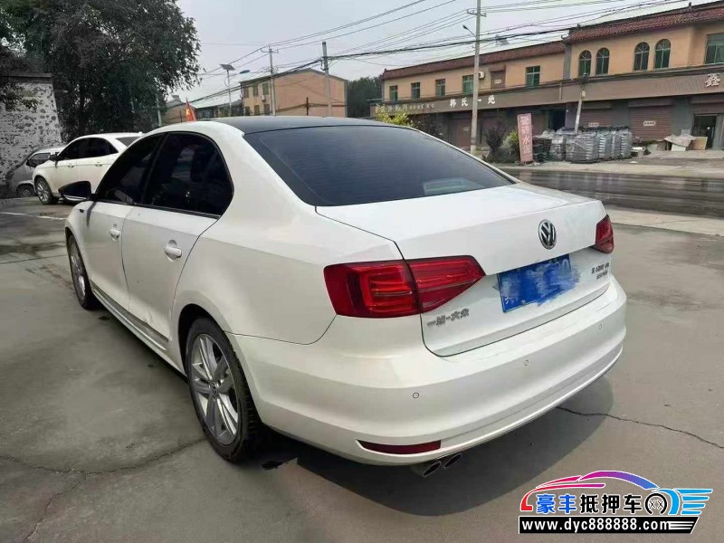 19年大众速腾轿车抵押车出售