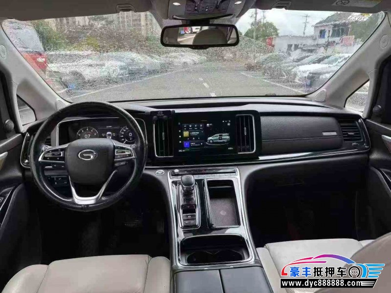 21年传祺M8轿车抵押车出售