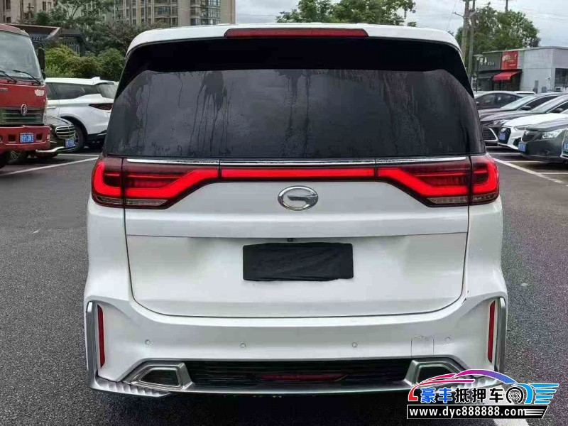 21年传祺M8轿车抵押车出售