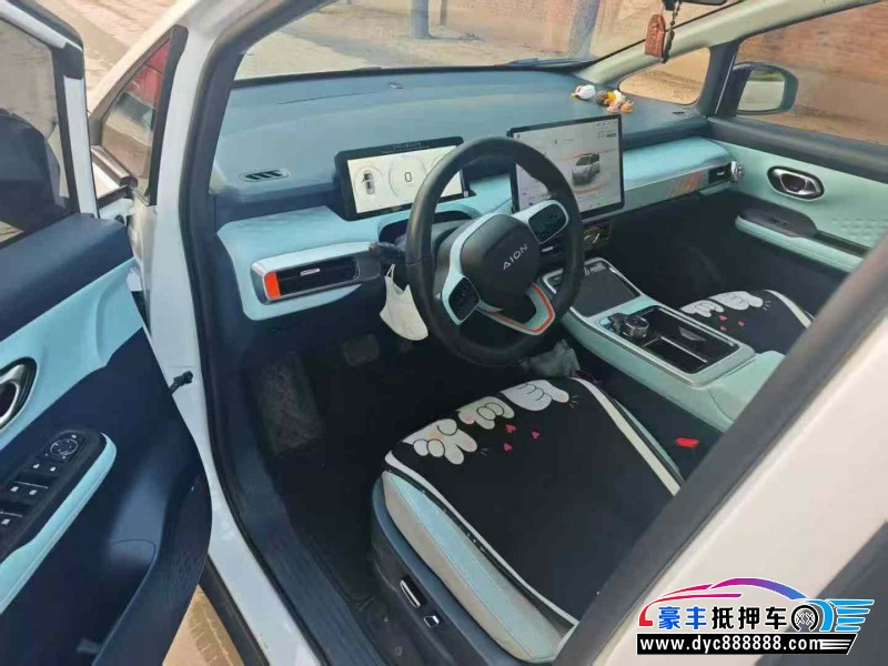 22年埃安Y70轿车抵押车出售