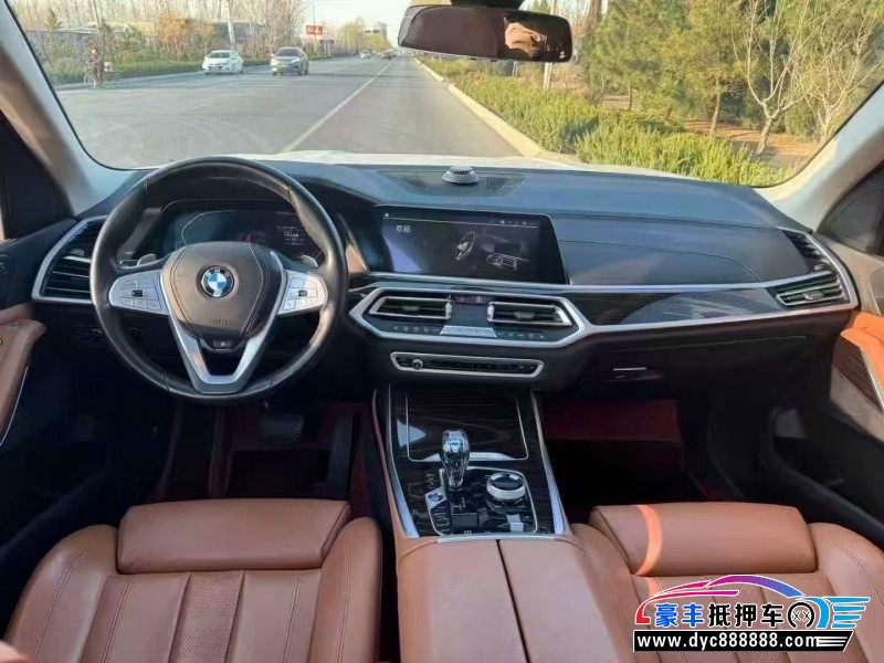 20年宝马X7轿车抵押车出售