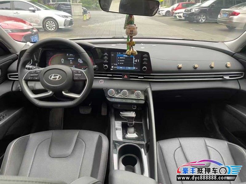 24年现代伊兰特轿车抵押车出售