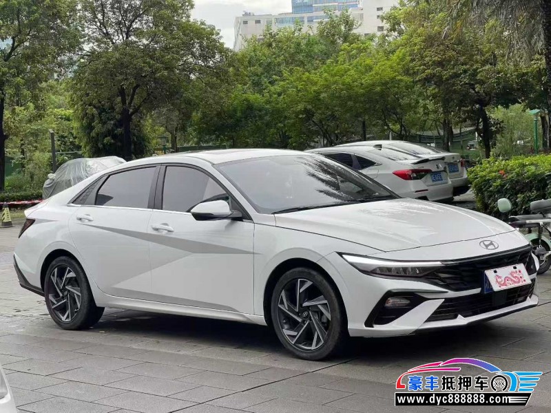 24年现代伊兰特轿车抵押车出售