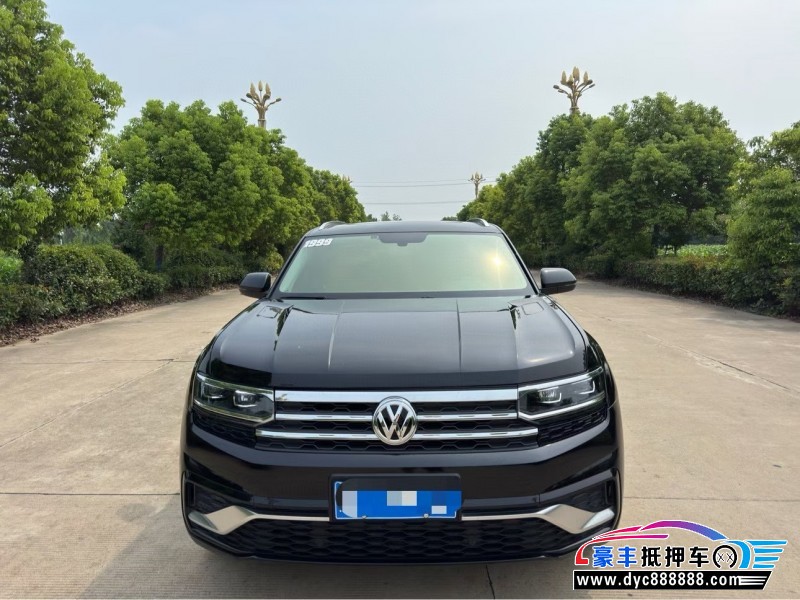 20年大众途昂轿车抵押车出售