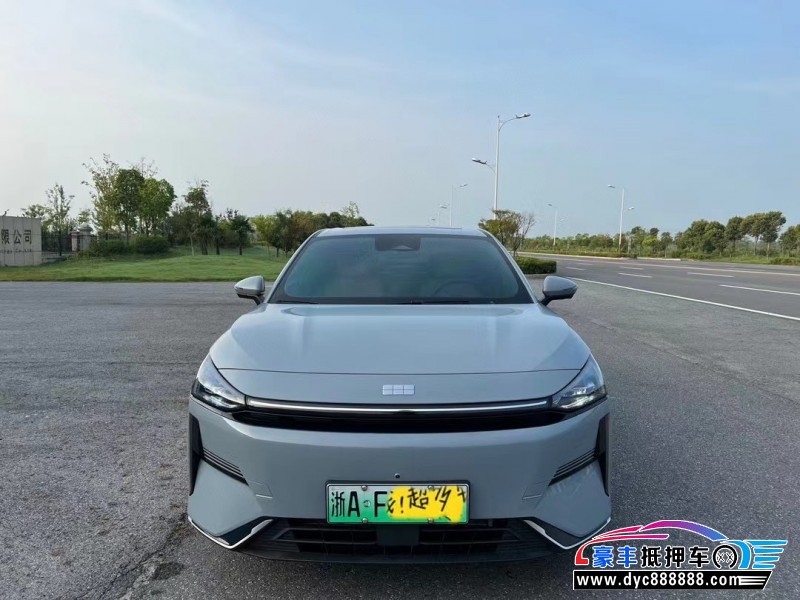 24年吉利银河L6轿车抵押车出售