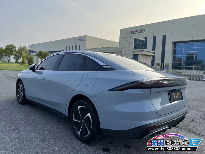 24年吉利银河L6轿车抵押车出售