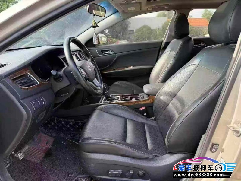 14年现代名图轿车抵押车出售