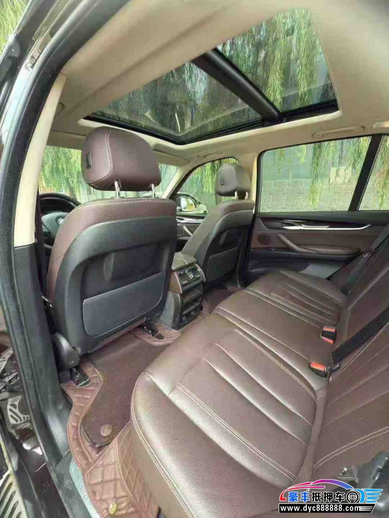 16年宝马X5轿车抵押车出售