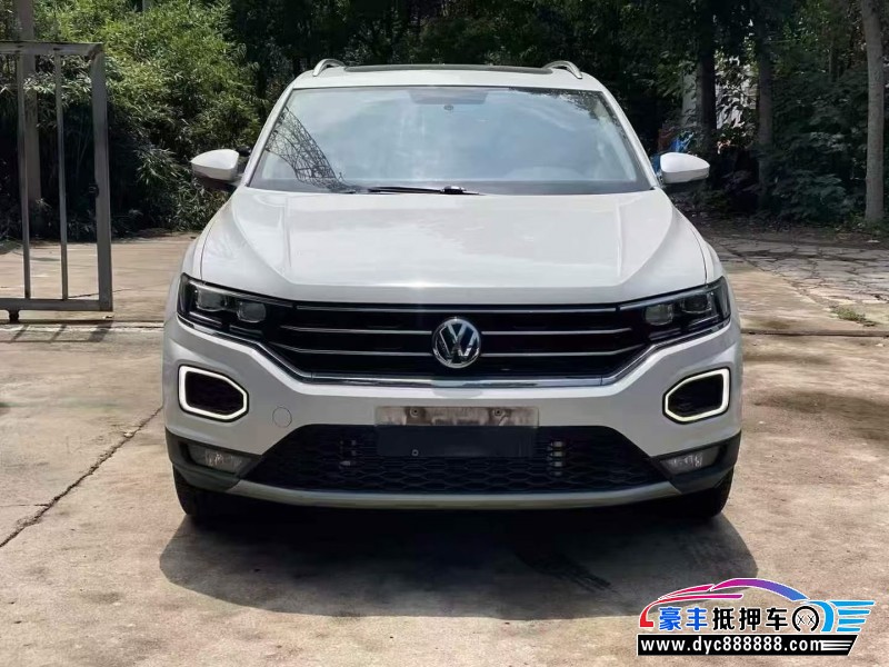 20年大众探歌轿车抵押车出售