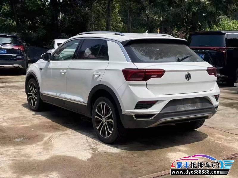 20年大众探歌轿车抵押车出售