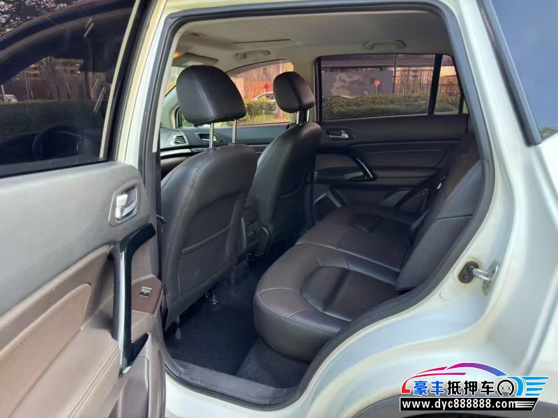 17年传祺GS4轿车抵押车出售