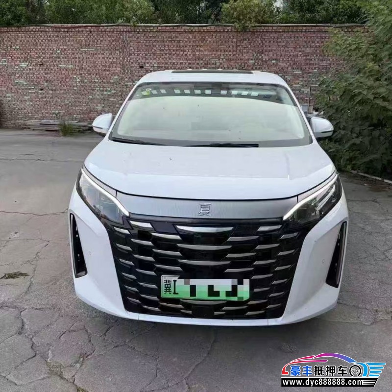 25年比亚迪夏轿车抵押车出售