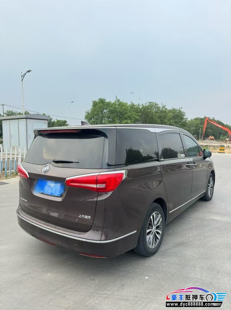 17年别克GL8轿车抵押车出售