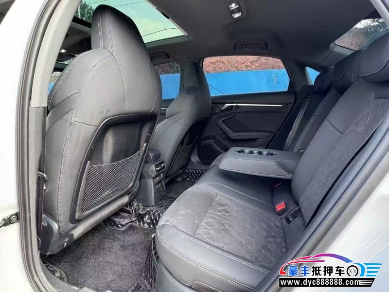 23年奥迪A3轿车抵押车出售