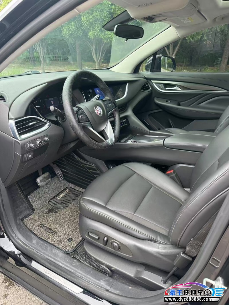 20年别克昂科旗轿车抵押车出售