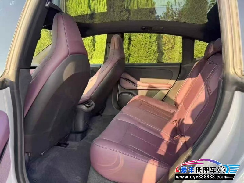 24年蔚来ET5轿车抵押车出售