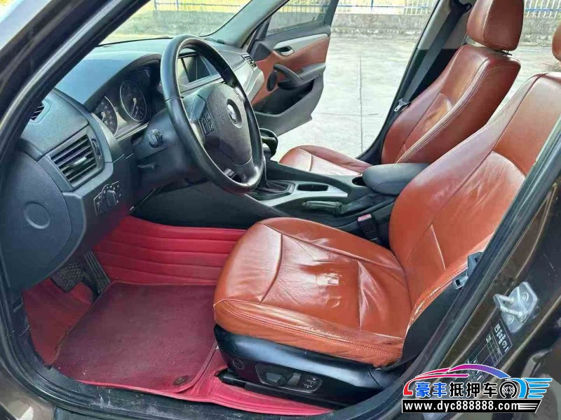 12年宝马X1轿车抵押车出售