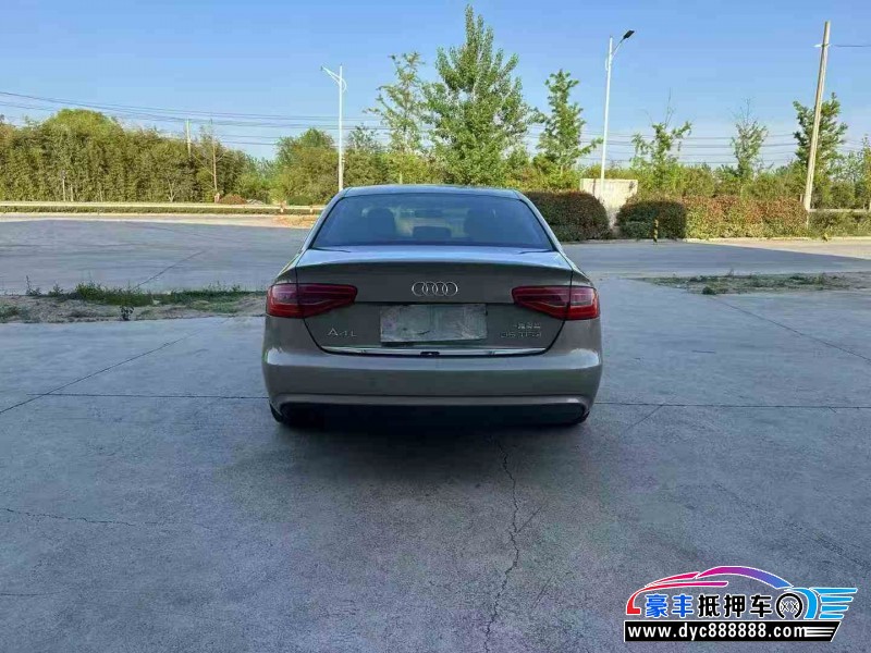 14年奥迪A4L轿车抵押车出售