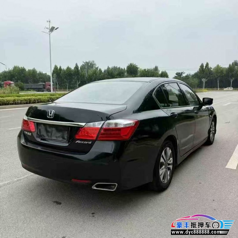 15年本田雅阁轿车抵押车出售