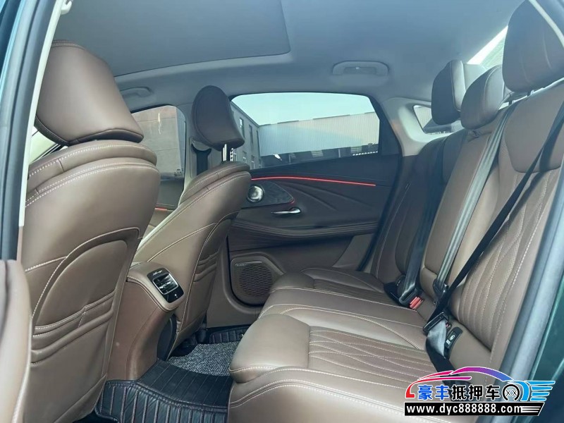 25年奇瑞艾瑞泽轿车抵押车出售