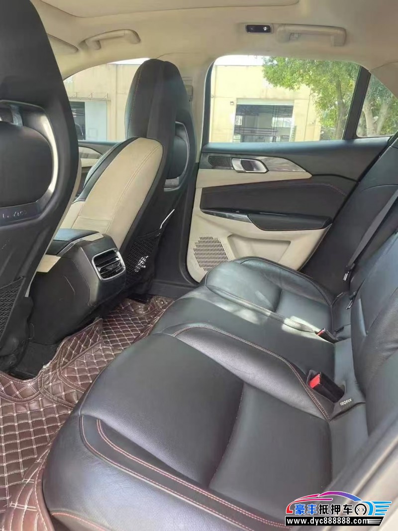 18年领克02轿车抵押车出售